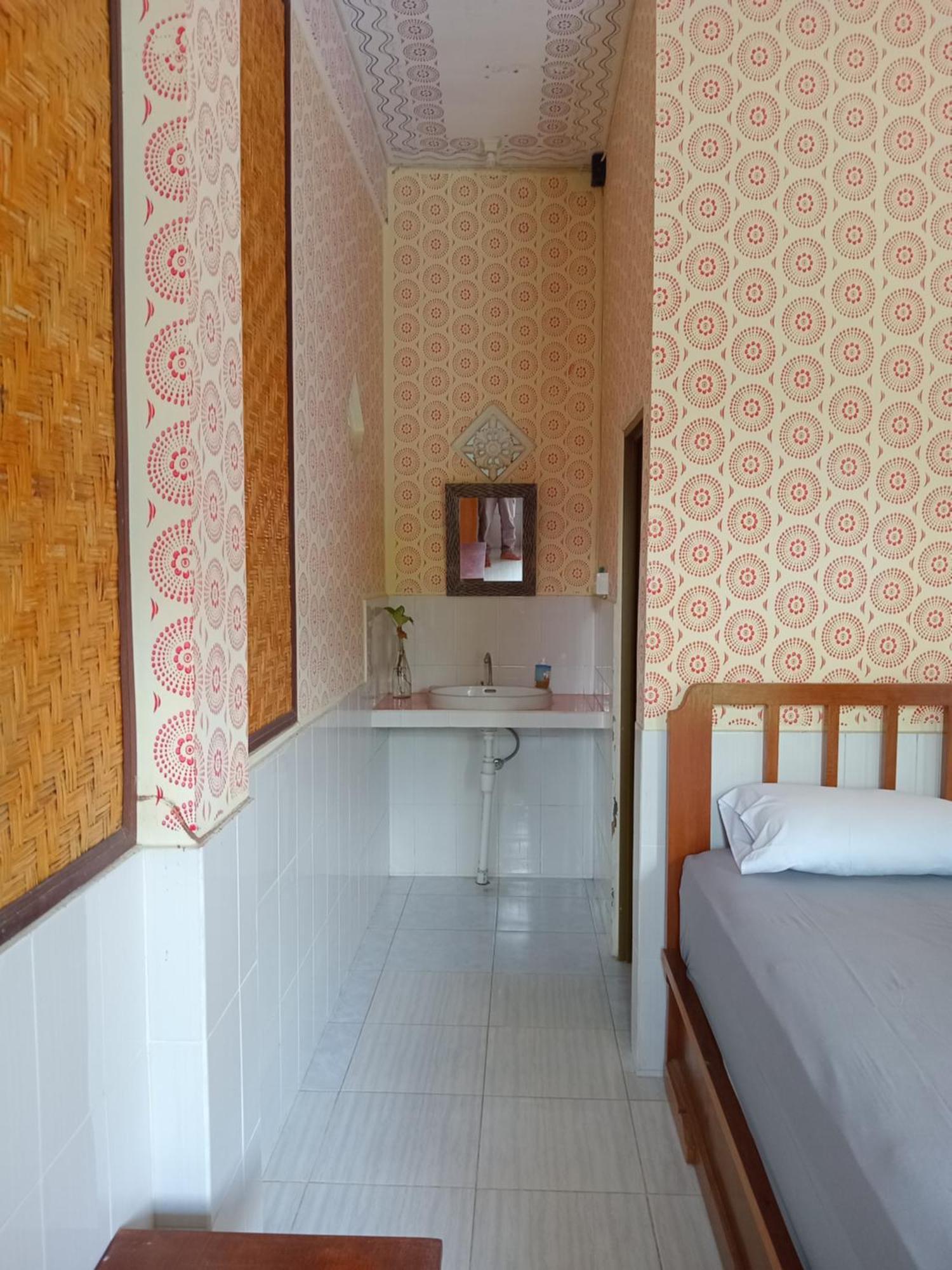 Kanaya Homestay & Warung Heaven موندوغْ المظهر الخارجي الصورة