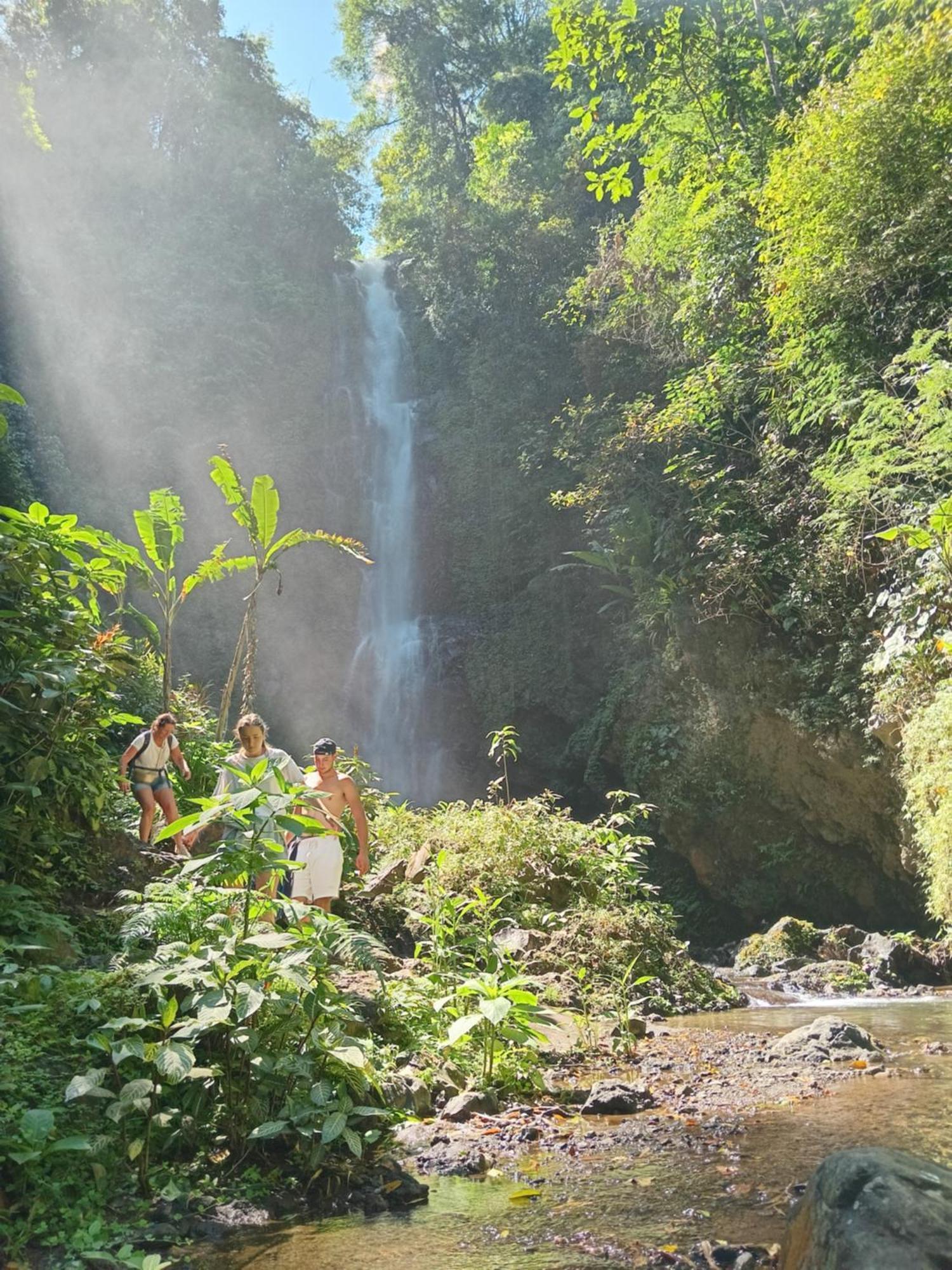 Kanaya Homestay & Warung Heaven موندوغْ المظهر الخارجي الصورة